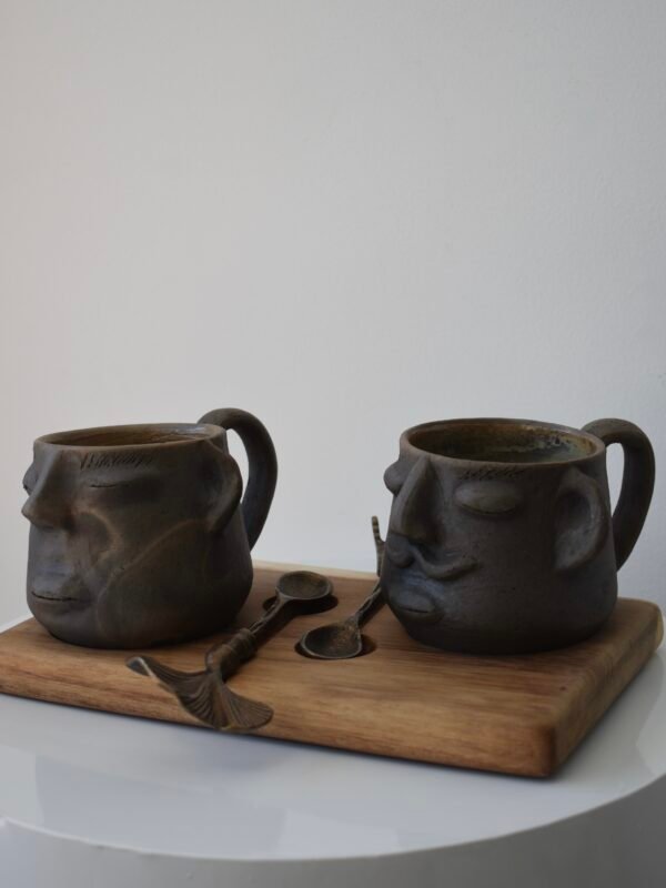 Face mug set with wooden tray and spoons