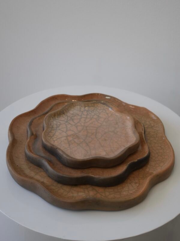 Organic Scalloped Edge