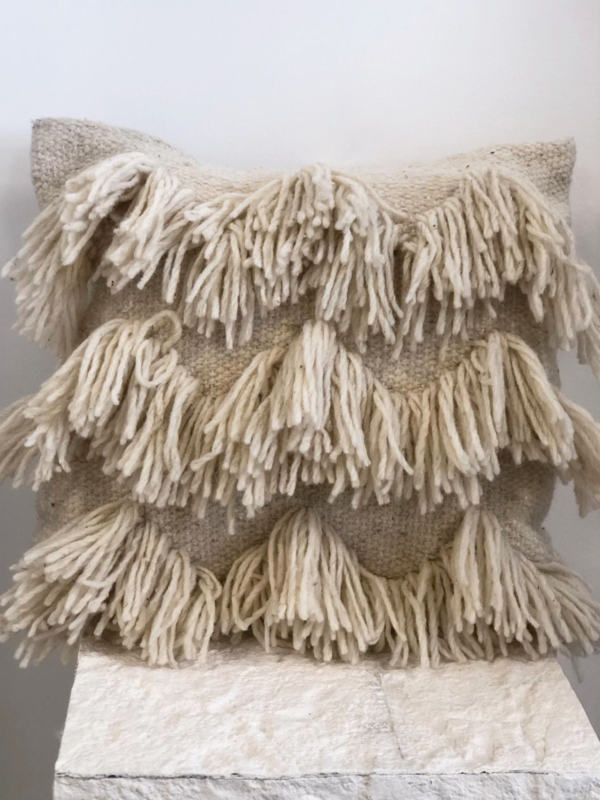 Chevron Bangs Pollow